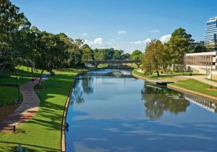 Mercure Sydney Parramatta - 14