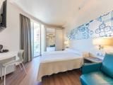 L Double room with sea view