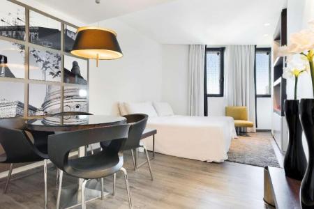 Barcelona Condal Mar Affiliated by Melia - 102