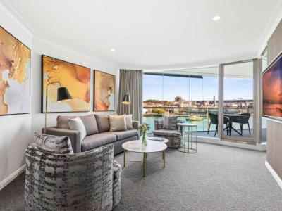 Pullman Quay Grand Sydney Harbour - 1