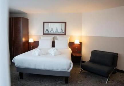 Mercure Paris Gare Montparnasse TGV - 65