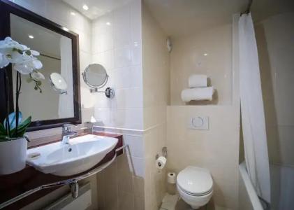 Mercure Paris Gare Montparnasse TGV - 43