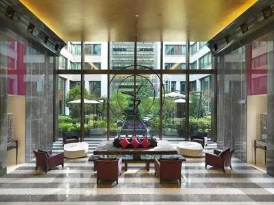 Mandarin Oriental - 25