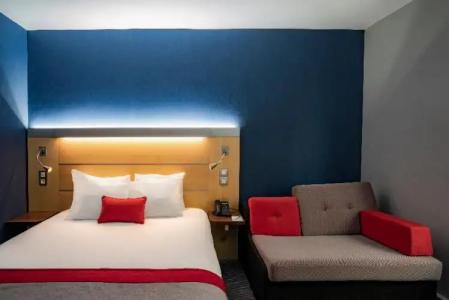 Holiday Inn Express Paris-Canal De La Villette, an IHG - 78