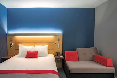 Holiday Inn Express Paris-Canal De La Villette, an IHG - 49