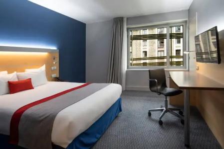 Holiday Inn Express Paris-Canal De La Villette, an IHG - 6