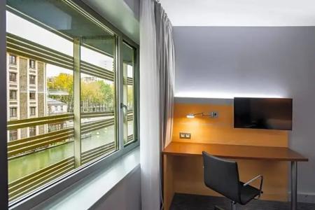 Holiday Inn Express Paris-Canal De La Villette, an IHG - 48