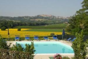 Farm Stay «Agriturismo Il Cantastorie», Montepulciano