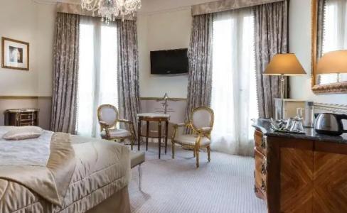 Claridge Paris - 60