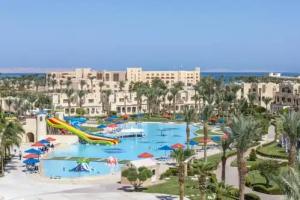 Royal Lagoons Resort & Aqua Park Families and Couples Only, Hurghada