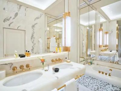 Eden - Dorchester Collection - 115