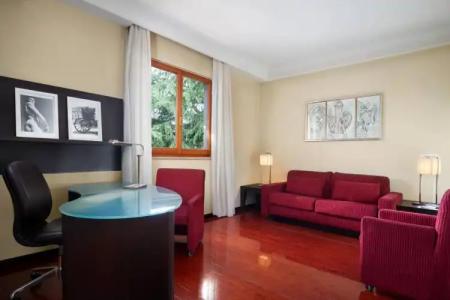 Courtyard by Marriott Rome Central Park - 2