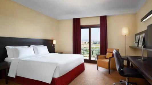 Courtyard by Marriott Rome Central Park - 42