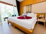 Deluxe Double room with partial sea view