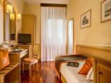 Omnia Easy Single room