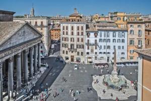 Albergo del Senato, Rome