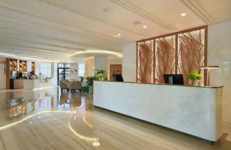 Arabian Park Dubai, an Edge by Rotana - 1