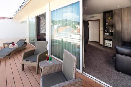 Best Western Premier Le Patio des Artistes Wellness Jacuzzi - 133