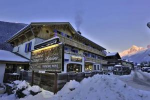 Le Saint Antoine, Les Houches