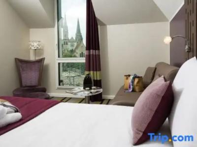 Mercure Chartres Cathedrale - 51