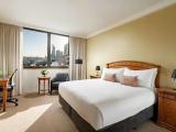 Deluxe room with city view