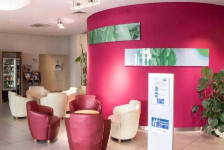 Holiday Inn Express Marseille Saint Charles, an IHG - 17