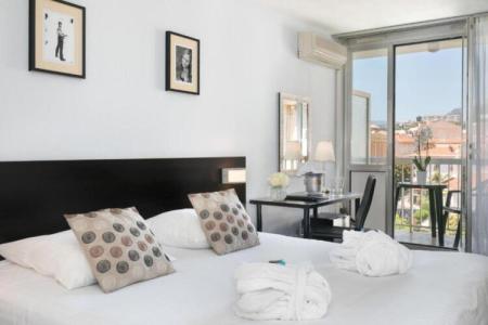 Best Western Mediterranee Menton - 75