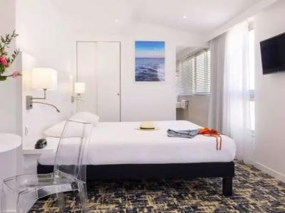 Ibis Styles Menton Centre - 93