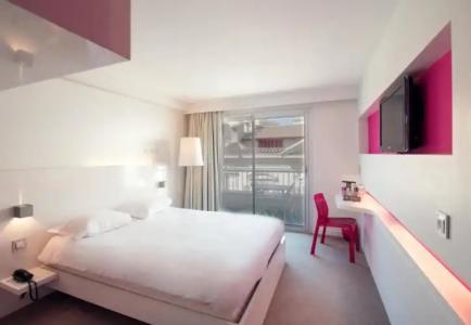 Ibis Styles Menton Centre - 69