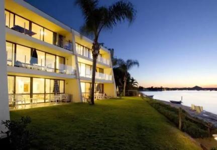 Noosa Harbour Resort - 26