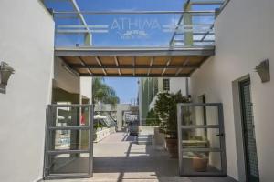 Athina Beach Hotel, Kato Daratso