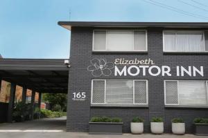 Elizabeth Motor Inn, Newcastle