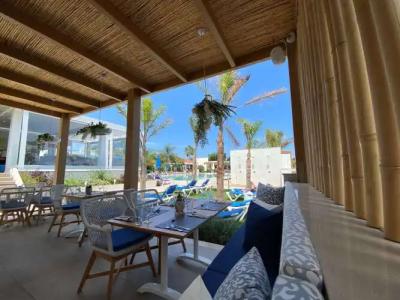 Kernos Beach & Bungalows - 33