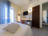 Deluxe Double room with partial sea view