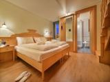 2 Bedrooms Comfort Triple room with lake view