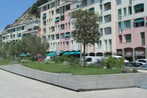 Residence Hotel Kriss, Deiva Marina