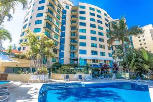 Peninsular Beachfront Resort, Mooloolaba