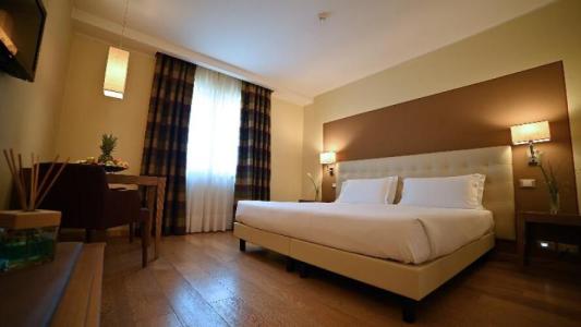 Best Western Grand Guinigi - 64