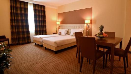 Best Western Grand Guinigi - 75