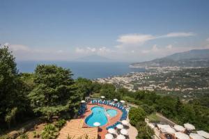 Sant-Agata Sui Due Golfi - Hotels