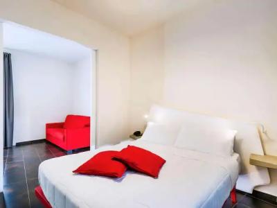 Ibis Styles Palermo President - 11