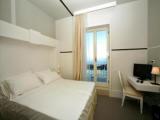 Deluxe Triple room with sea view