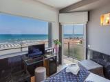 Superior Double room with balcony and with sea view