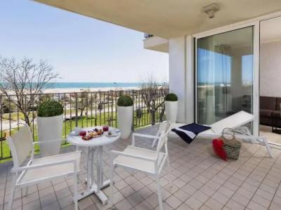 Mercure Rimini Lungomare - 37