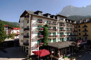 G. Hotel Des Alpes (Classic since 1912), San Martino di Castrozza