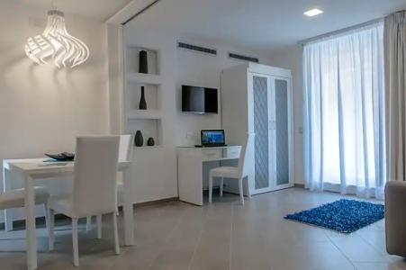 Tasso Suites & Spa - 214