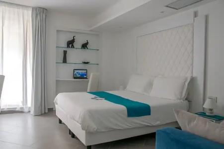 Tasso Suites & Spa - 239