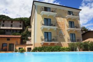 Stella D'Oro - Hotel & Apartments, Tremosine