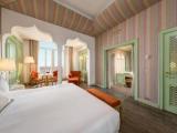 Grand Deluxe room with sea view