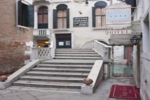 Hotel Al Ponte Dei Sospiri, Venice